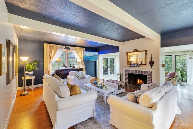 $649,900 | 3918 Northwest Phinney Bay Drive, Bremerton, WA 98312