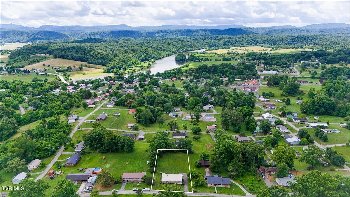 117 Ridge Street Surgoinsville, TN 37873 - Photo 43 of 47 42-DJI_20260527130056_0638_D-HDR