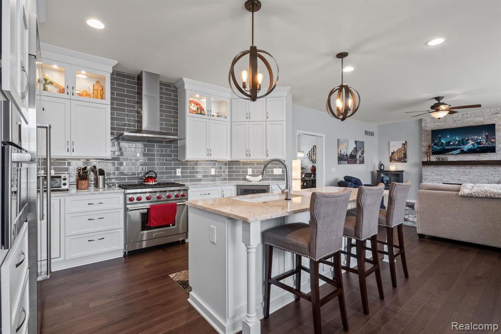 405 Pleasant Ridge Drive Canton, MI 48188 - Photo 10 of 41 Gallery Image 10