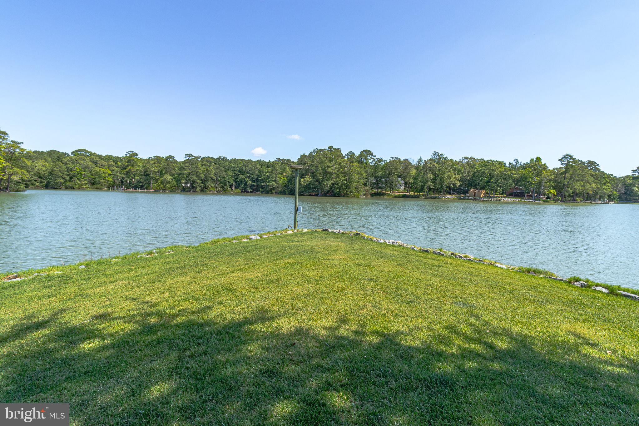 277 Emerald Cove Road Reedville, VA 22539 - Photo 4 of 90