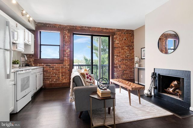 $295,000 | 1320 21st Street Northwest, Unit 406, Washington, DC 20036