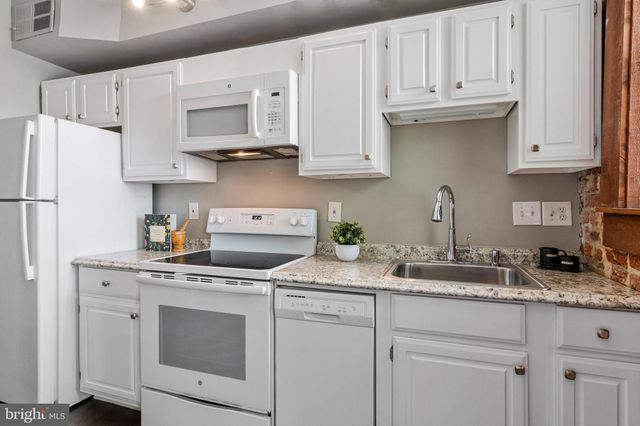 $295,000 | 1320 21st Street Northwest, Unit 406, Washington, DC 20036