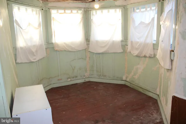 $214,000 | 2 East Grand Avenue, Tower City, PA 17980