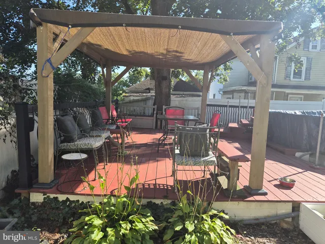 $214,000 | 2 East Grand Avenue, Tower City, PA 17980