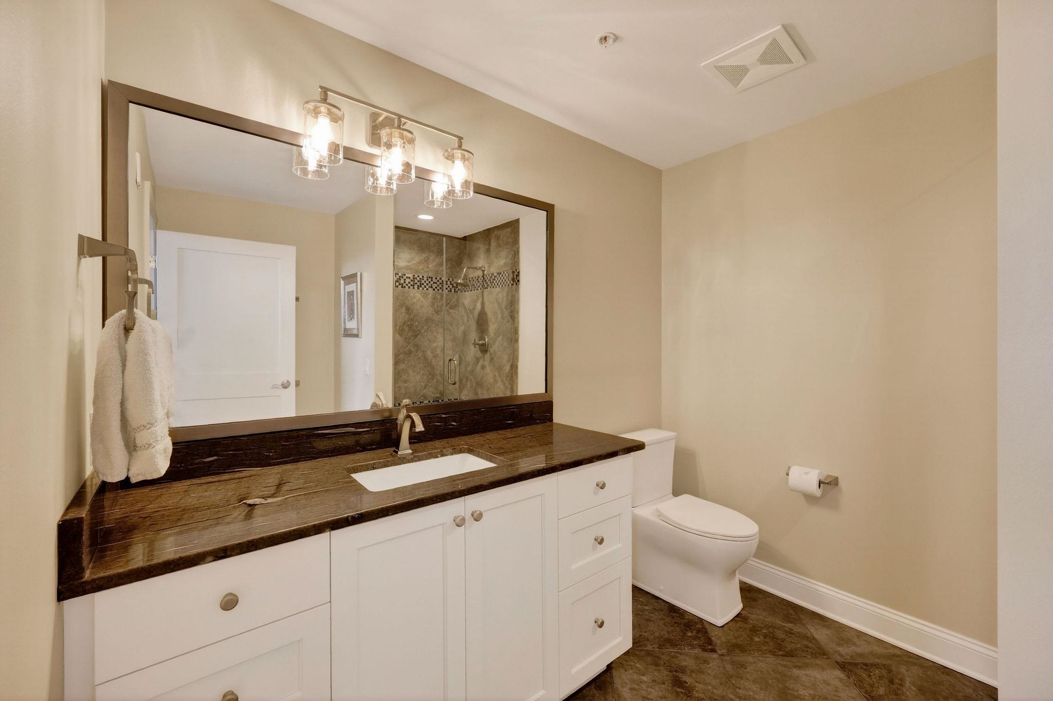 625 North Segoe Road, Unit 900 Madison, WI 53705 - Photo 34 of 57
