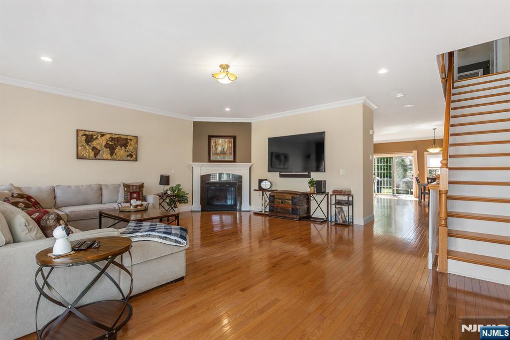 3 Brandon Court Butler, NJ 07405 - Photo 12 of 38