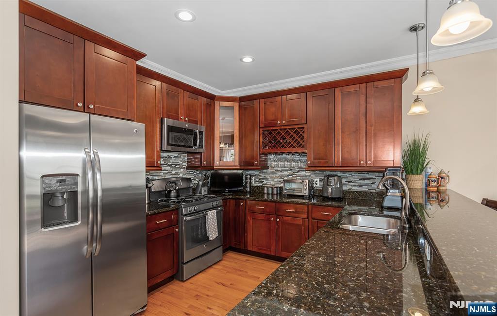 3 Brandon Court Butler, NJ 07405 - Photo 19 of 38