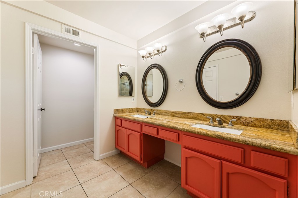 12065 Shadow Glen Lane Porter Ranch, CA 91326 - Photo 13 of 46