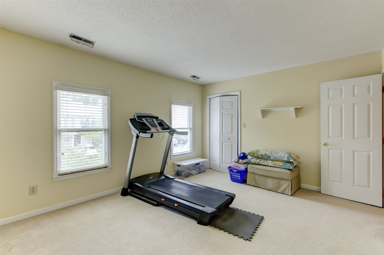 5620 Split Oak Way Raleigh, NC 27609 - Photo 20 of 24 Bedroom