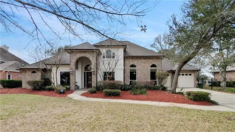 $799,000 | 3728 Lake Michel Court, Gretna, LA 70056