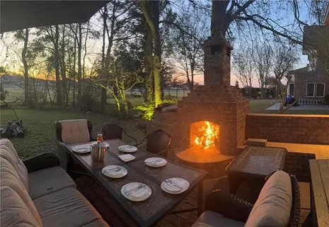 $799,000 | 3728 Lake Michel Court, Gretna, LA 70056