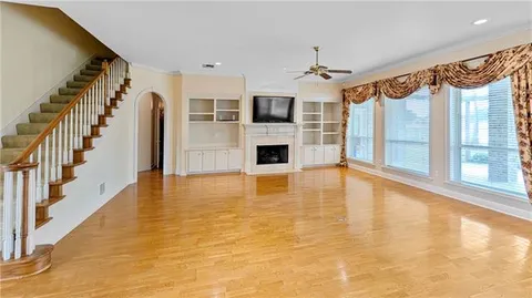 $799,000 | 3728 Lake Michel Court, Gretna, LA 70056