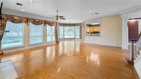 $799,000 | 3728 Lake Michel Court, Gretna, LA 70056