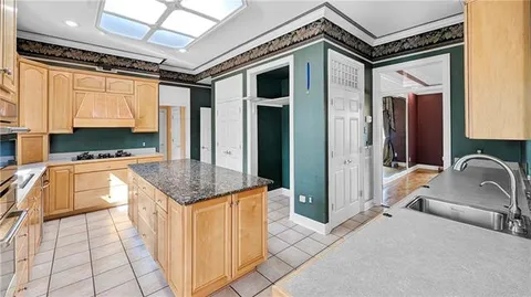 $799,000 | 3728 Lake Michel Court, Gretna, LA 70056