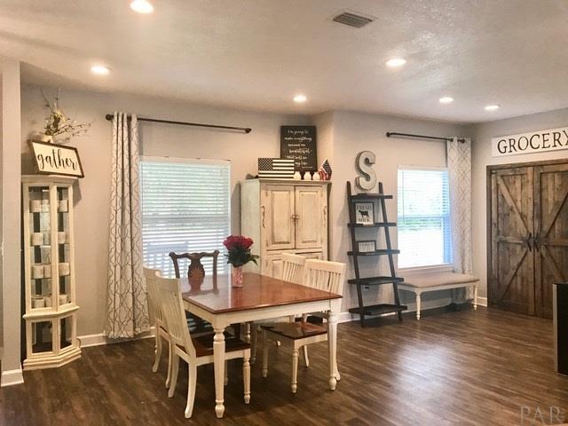 2685 Segrest Road Pace, FL 32571 - Photo 6 of 27