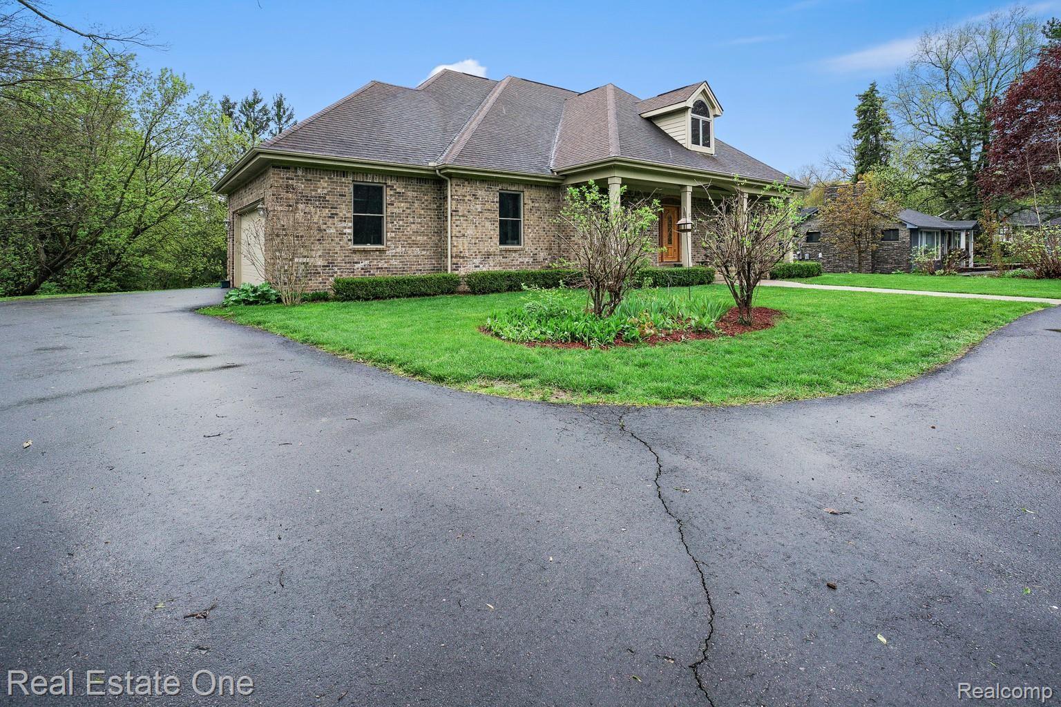 6321 Maybee Road Clarkston, MI 48346 - Photo 45 of 47 DSC08826.jpg