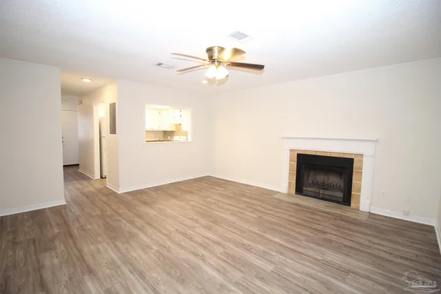 $1,295 | 10154 Vixen Place, Pensacola, FL 32514