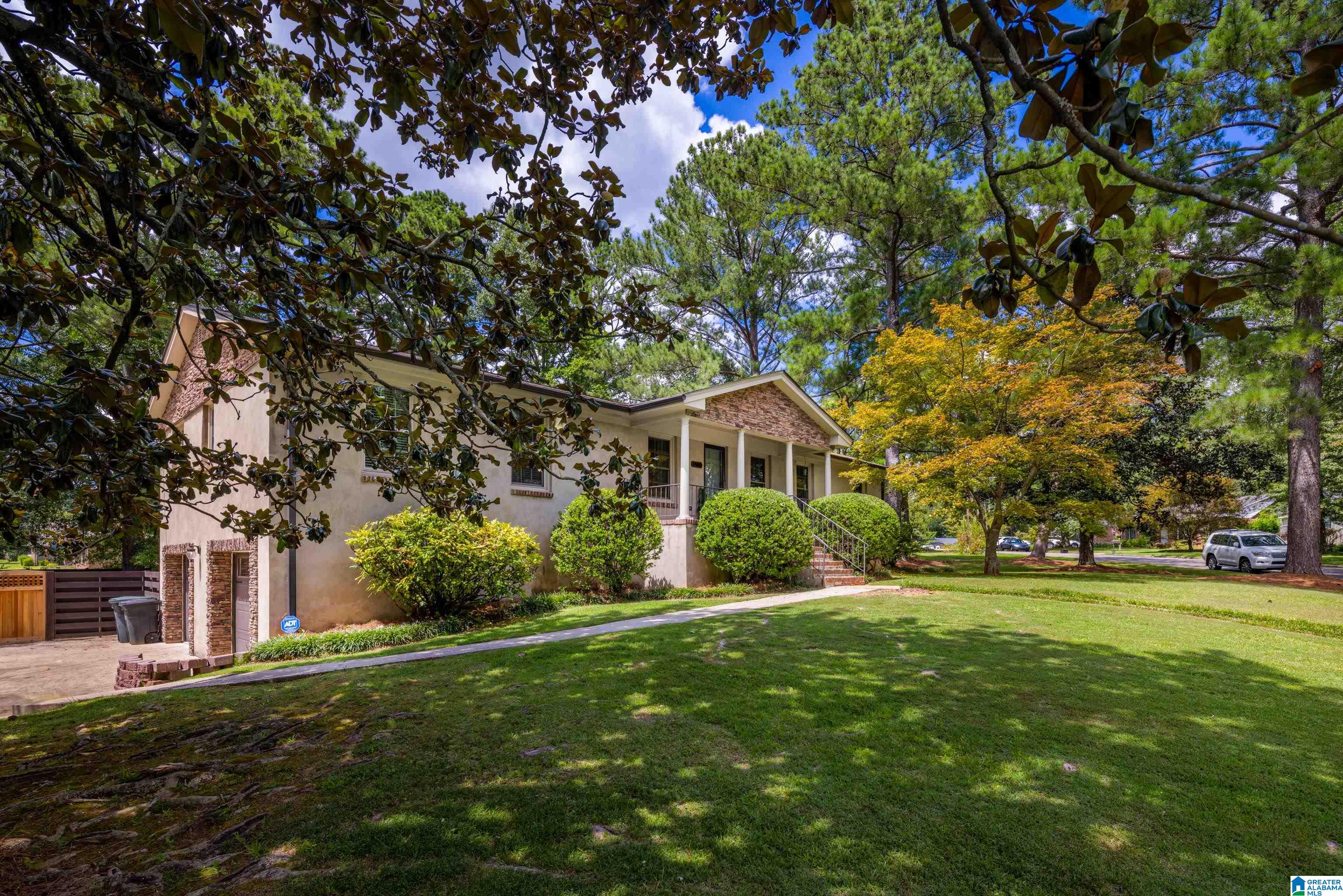 4500 Swallow Place Birmingham, AL 35213 - Photo 2 of 64