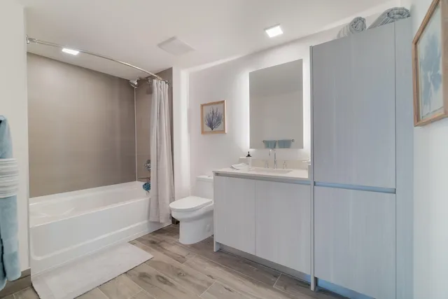 $6,500 | 111 Southeast 1st Avenue, Unit 512, Delray Beach, FL 33444