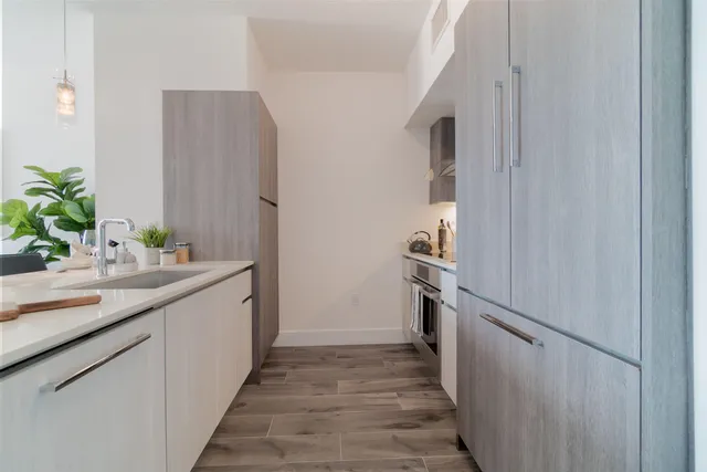 $6,500 | 111 Southeast 1st Avenue, Unit 512, Delray Beach, FL 33444