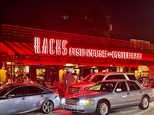 $6,500 | 111 Southeast 1st Avenue, Unit 512, Delray Beach, FL 33444