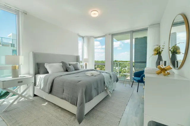 $6,500 | 111 Southeast 1st Avenue, Unit 512, Delray Beach, FL 33444