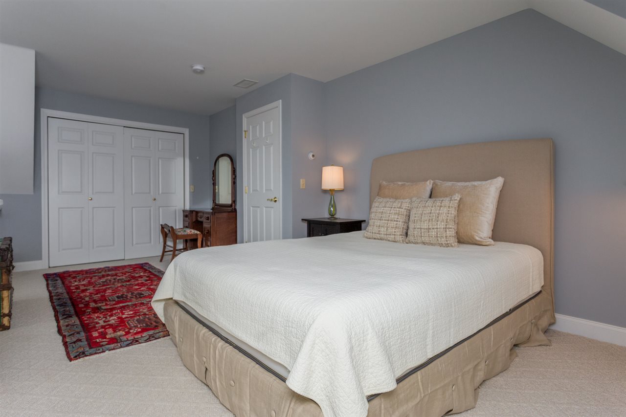 46 Depot Road Stratham, NH 03885 - Photo 25 of 32