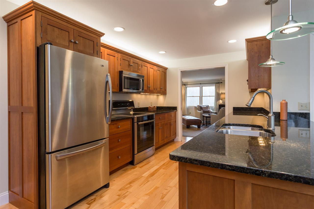 46 Depot Road Stratham, NH 03885 - Photo 5 of 32