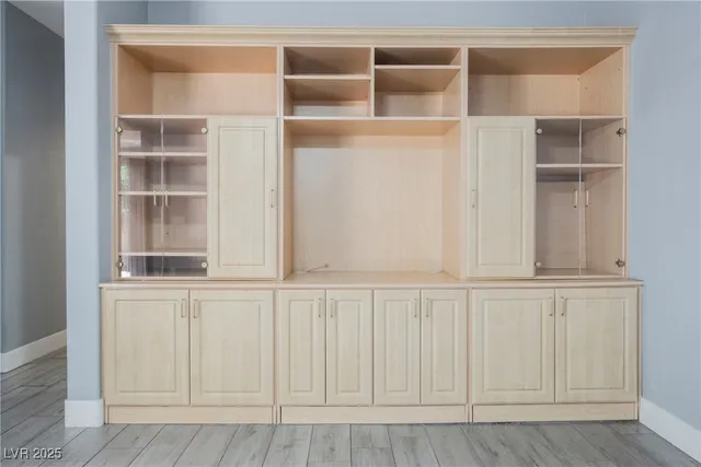 $2,450 | 138 Camino Capri, Henderson, NV 89012