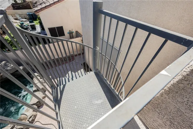 $2,450 | 138 Camino Capri, Henderson, NV 89012