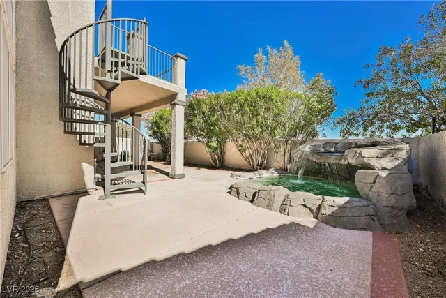 $2,450 | 138 Camino Capri, Henderson, NV 89012