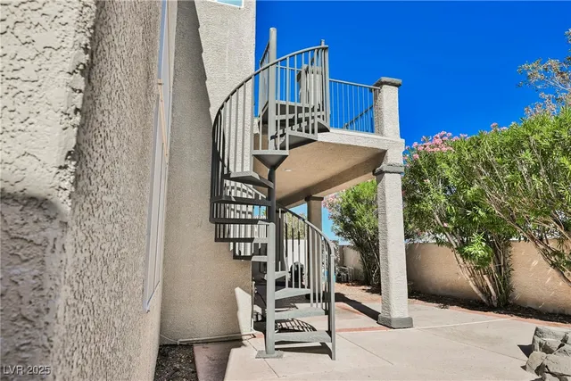 $2,450 | 138 Camino Capri, Henderson, NV 89012