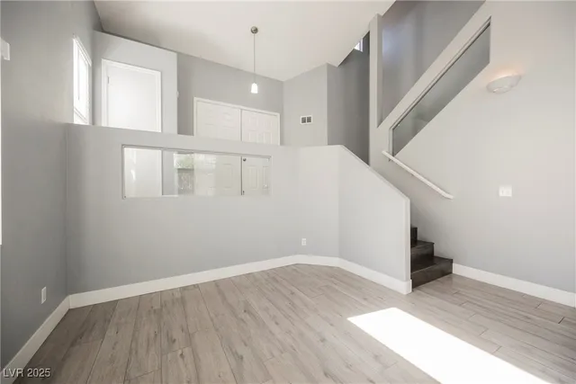 $2,450 | 138 Camino Capri, Henderson, NV 89012