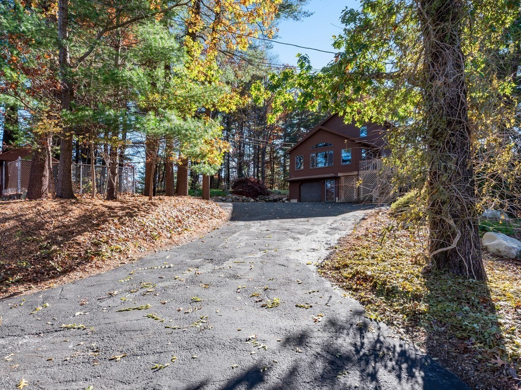 4 Wellington Road Oxford, MA 01540 - Photo 3 of 42 Gallery Image 3