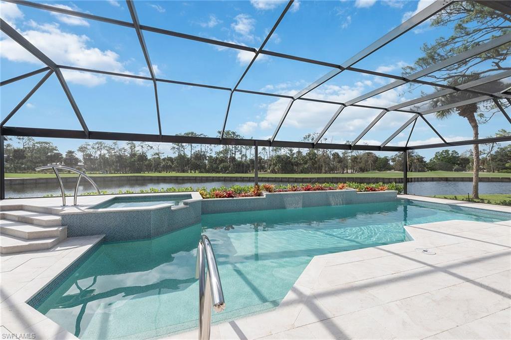 39 Grey Wing Point Naples, FL 34113 - Photo 3 of 36 Gallery Image 3