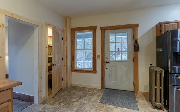 $289,900 | 10 King Street, Rockingham, VT 05101