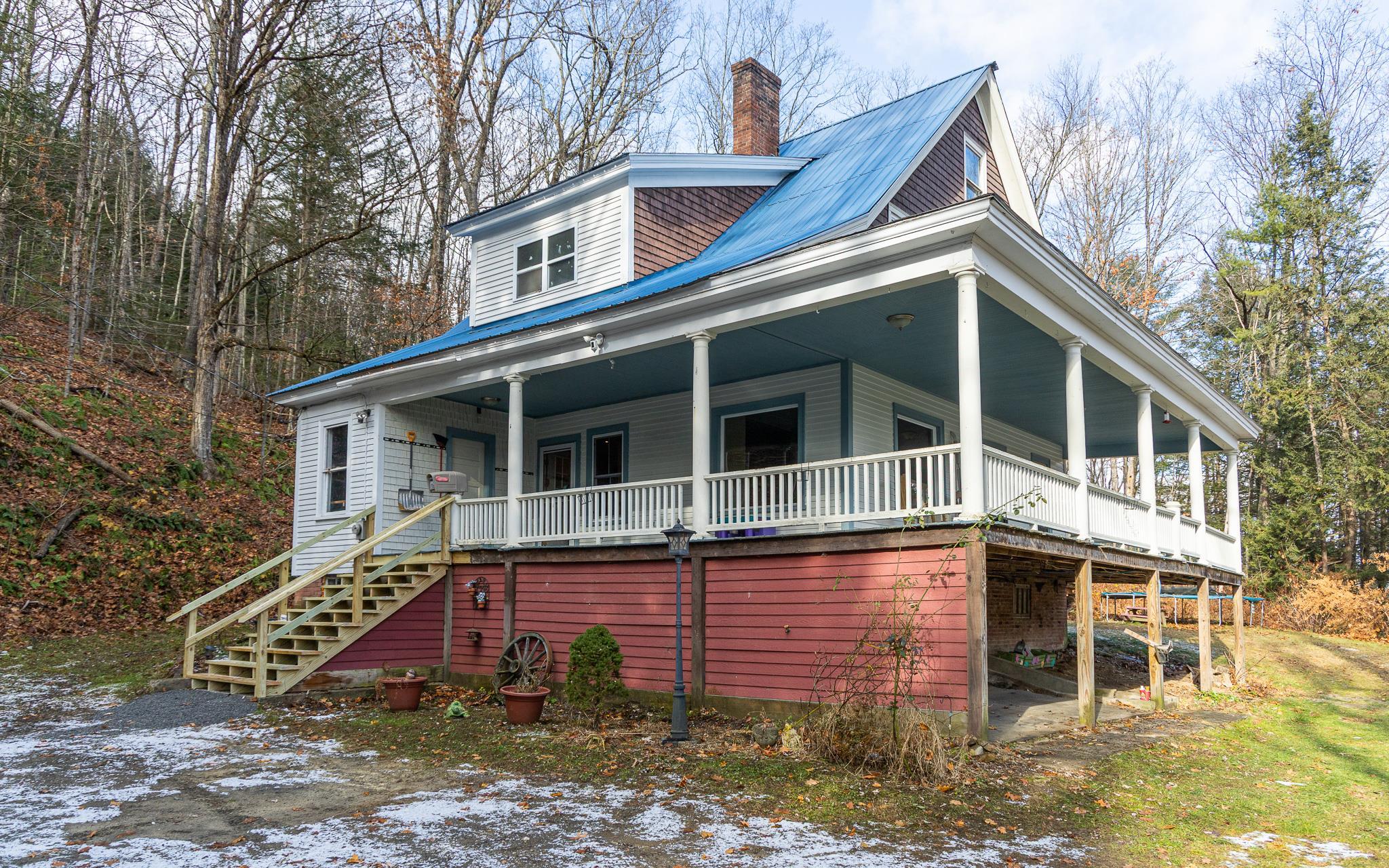 10 King Street Rockingham, VT 05101 - Photo 2 of 44