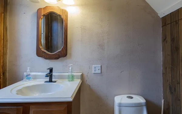 $289,900 | 10 King Street, Rockingham, VT 05101