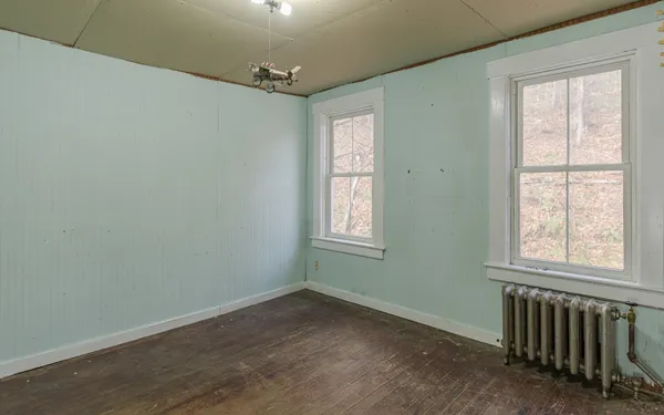 $289,900 | 10 King Street, Rockingham, VT 05101