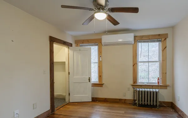 $289,900 | 10 King Street, Rockingham, VT 05101