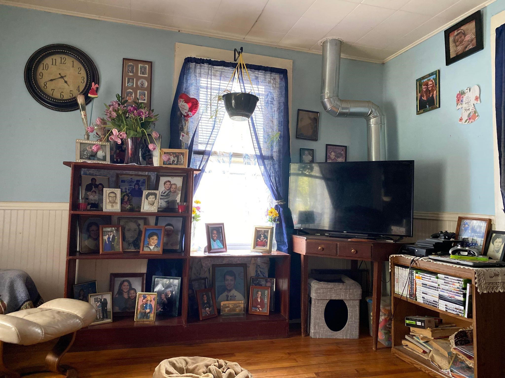 43 Maple Street Poultney, VT 05764 - Photo 9 of 12 Gallery Image 9