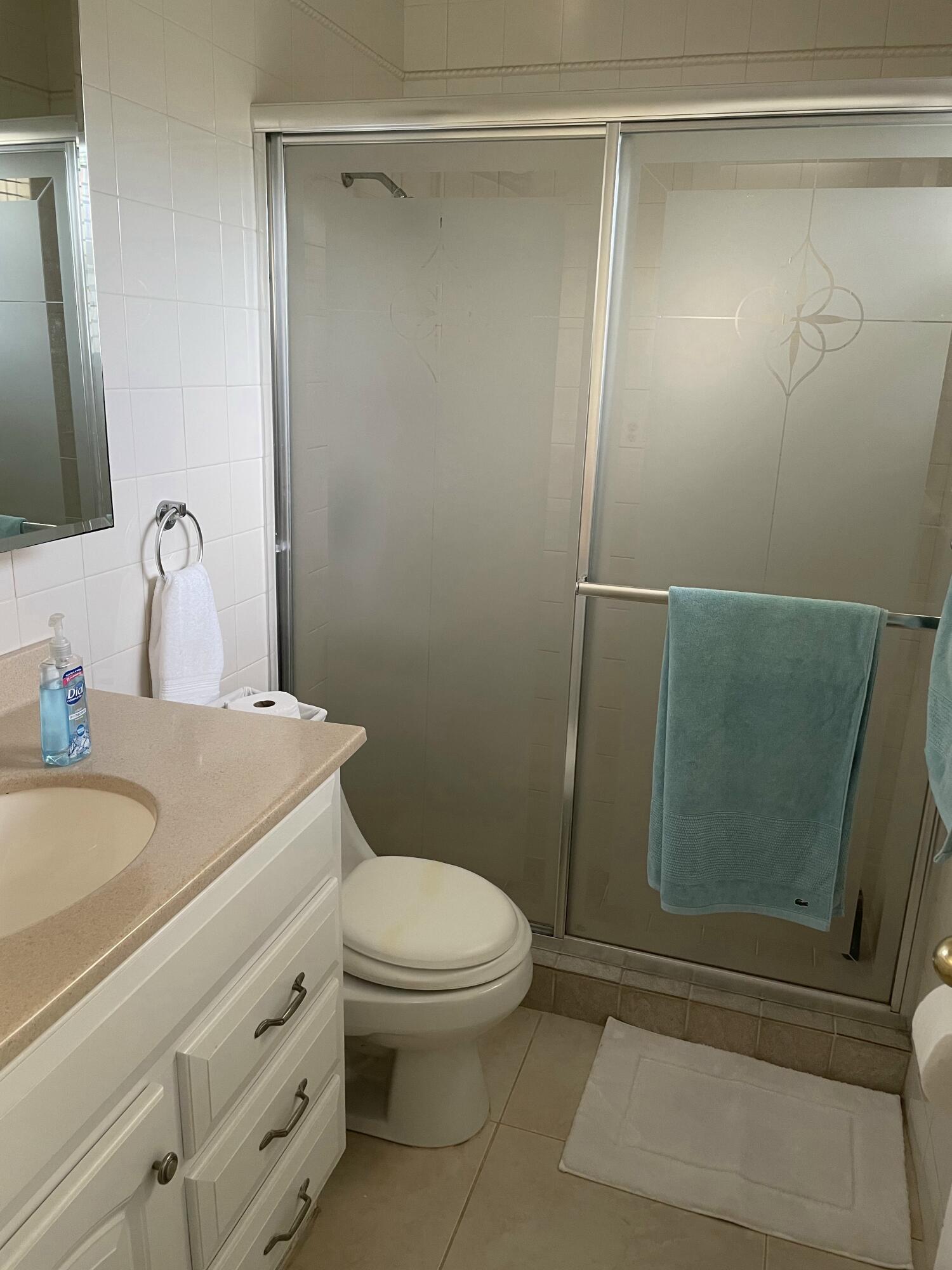 9408 Gettysburg Road Boca Raton, FL 33434 - Photo 17 of 17 Master Bath