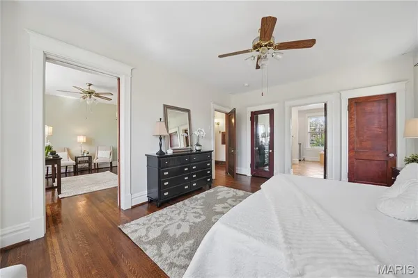 $800,000 | 6335 Pershing Avenue, University City, MO 63130