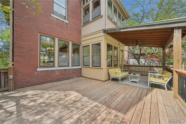 $800,000 | 6335 Pershing Avenue, University City, MO 63130