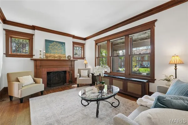 $800,000 | 6335 Pershing Avenue, University City, MO 63130
