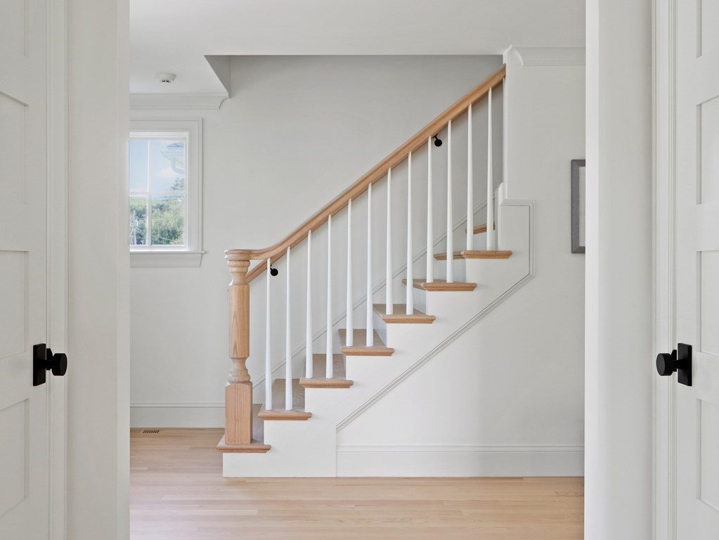 45 Azalea Road Waltham, MA 02452 - Photo 19 of 42 Gallery Image 19