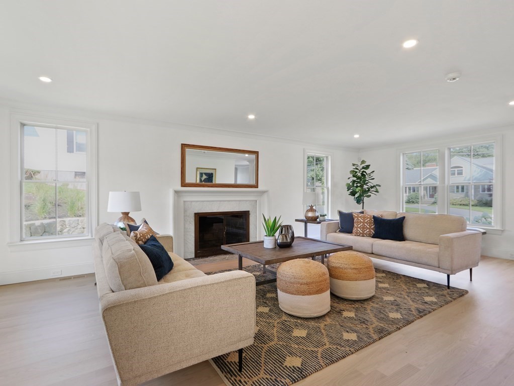 45 Azalea Road Waltham, MA 02452 - Photo 5 of 42 Gallery Image 5