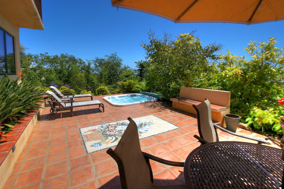 10 Rubio Road Santa Barbara, CA 93103 - Photo 2 of 20 Back Patio