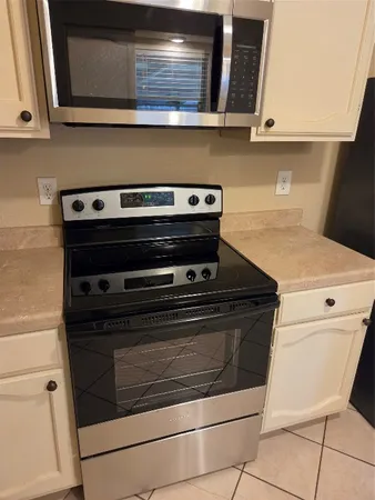 $1,695 | 14230 Cellini Drive, Cypress, TX 77429