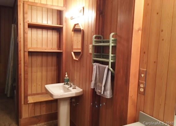 1506 Kings Road Shelby, NC 28150 - Photo 27 of 33 Gallery Image 27